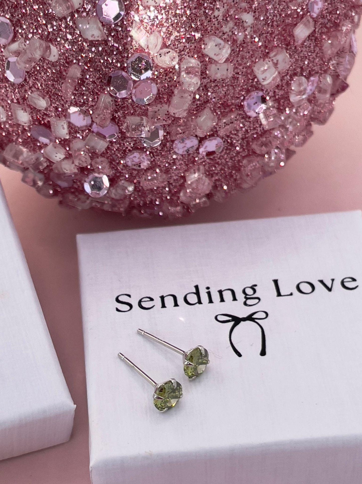 Peridot Stud Earrings – 925 Sterling Silver Birthstone Earrings, August Birthstone Jewellery, Dainty Green Studs, Gift for Her