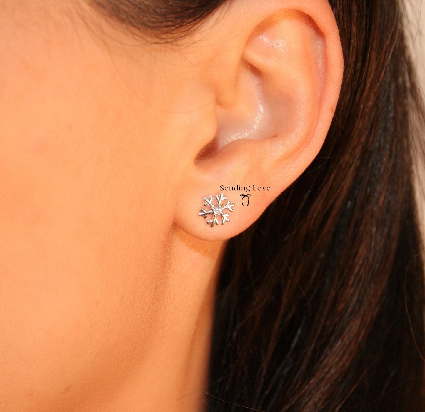 Christmas Gift snow flake earrings, snowflake earrings gift for her, cute earrings Christmas gift for her, Christmas earrings gift