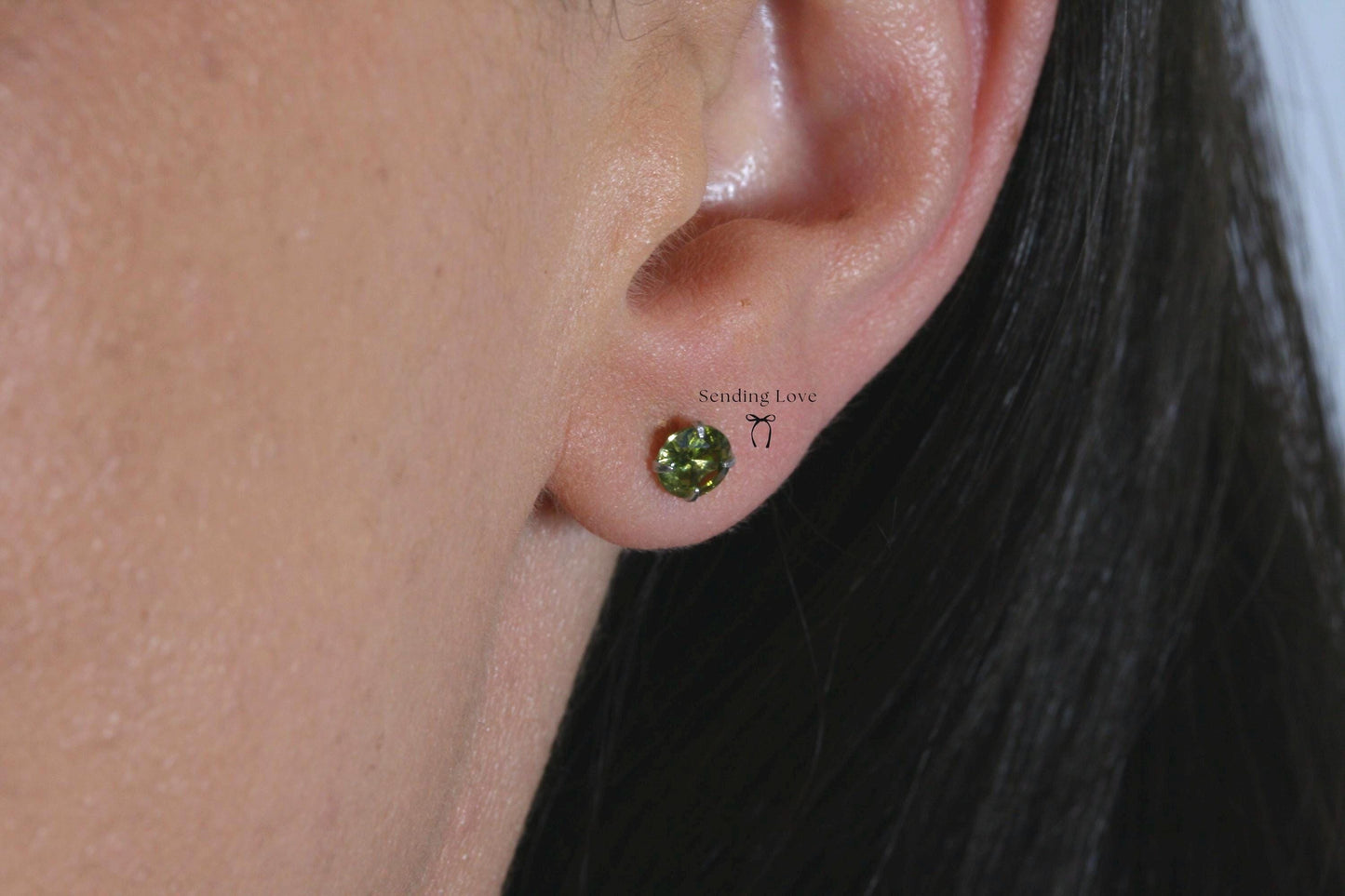 Peridot Stud Earrings – 925 Sterling Silver Birthstone Earrings, August Birthstone Jewellery, Dainty Green Studs, Gift for Her