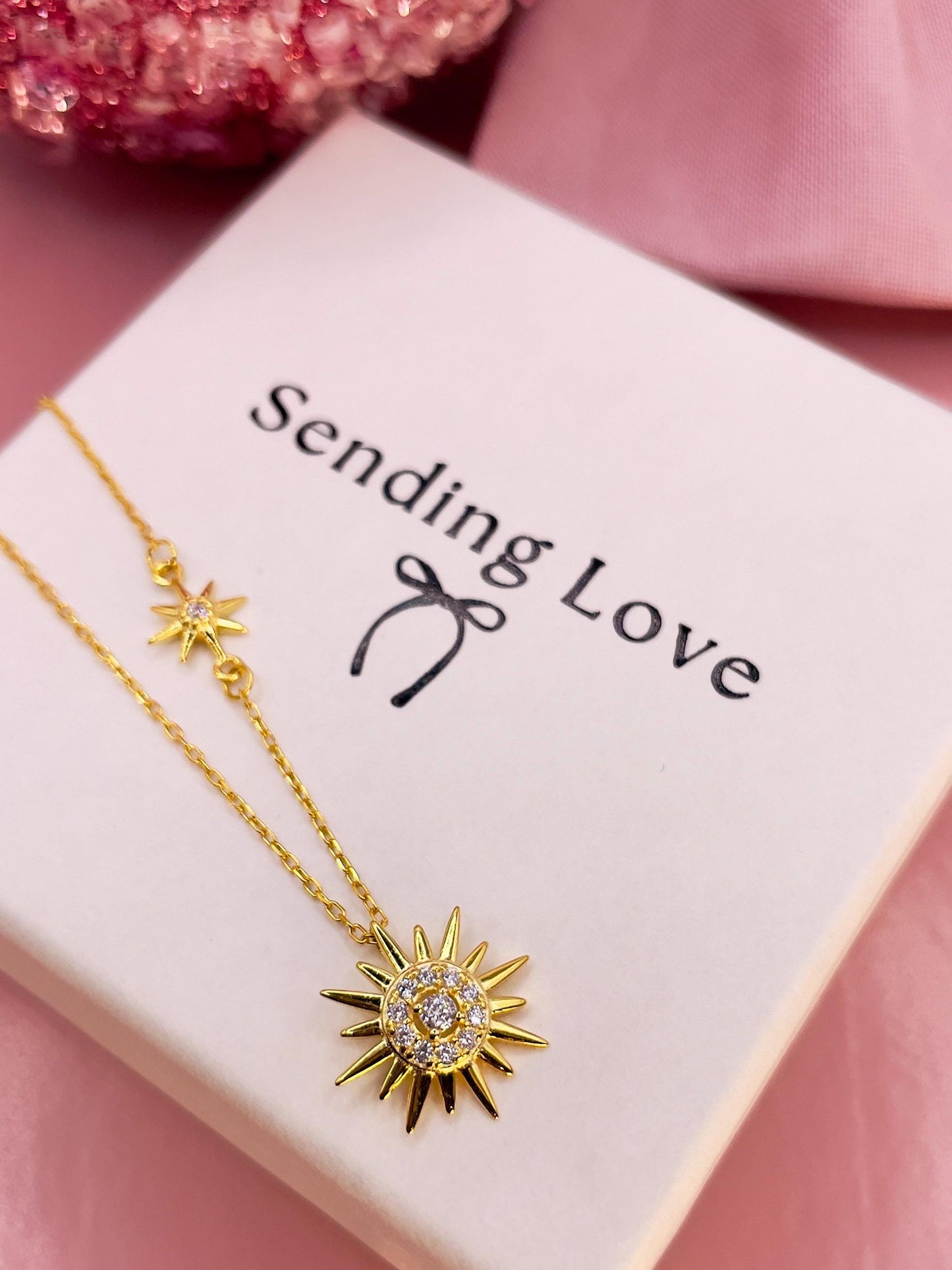 Gold Star Necklace – 18ct Gold Plated 925 Silver, Celestial Necklace, Christmas Gift for Her, Dainty Jewellery, Star Pendant Necklace