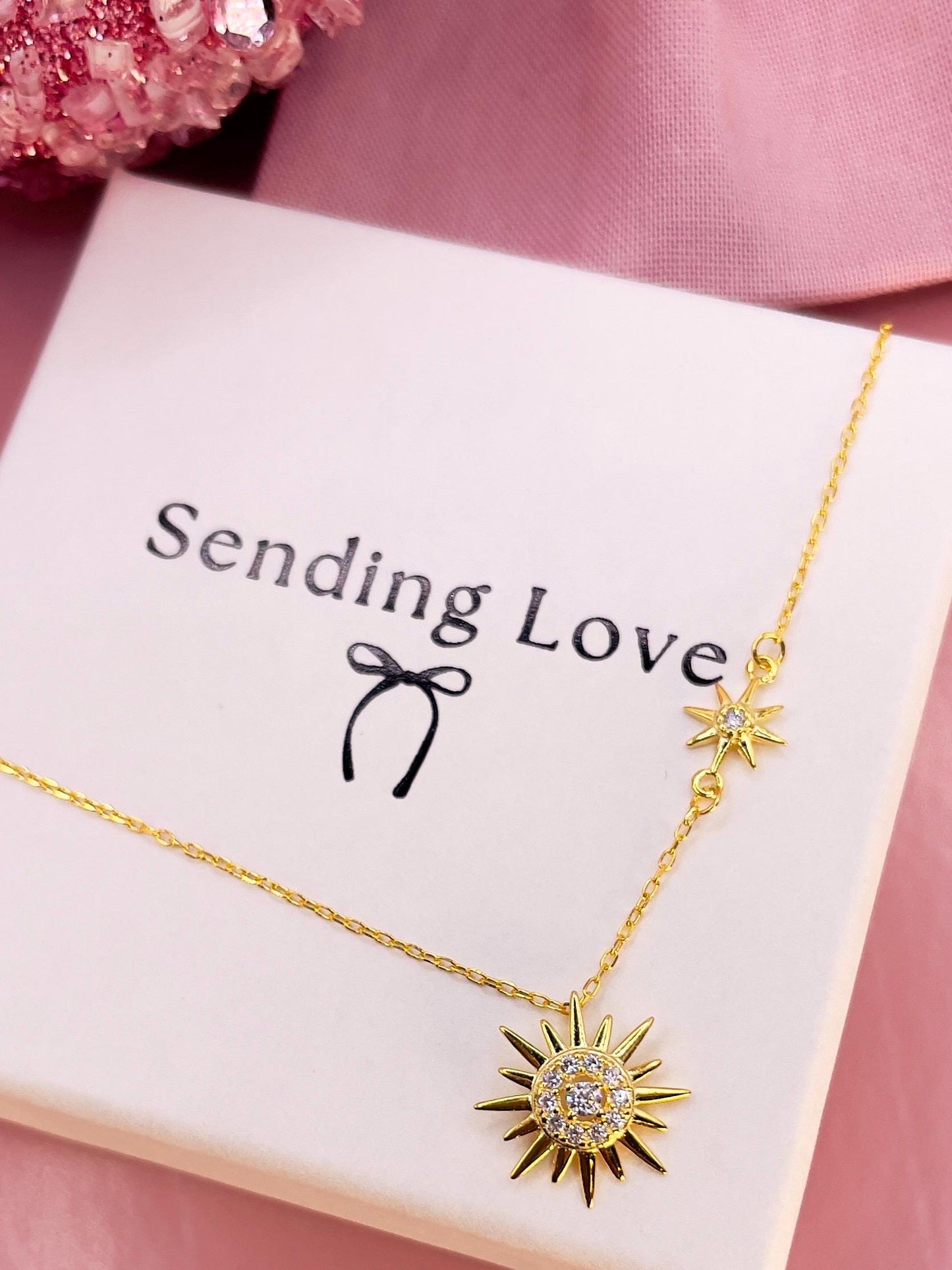 Gold Star Necklace – 18ct Gold Plated 925 Silver, Celestial Necklace, Christmas Gift for Her, Dainty Jewellery, Star Pendant Necklace