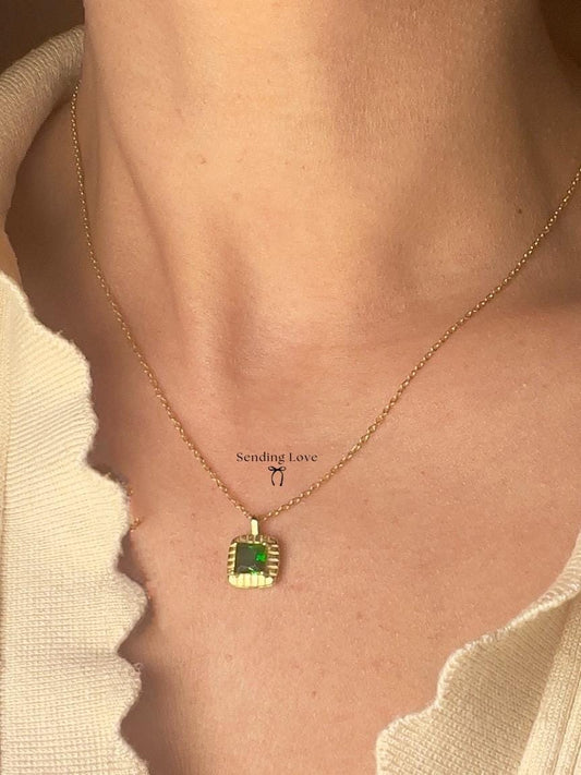 Emerald Pendant Necklace 18ct Gold Plated 925 Silver, Green Gemstone Necklace, Christmas Gift for Her, Dainty Jewellery, Birthstone Necklace